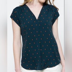 Elegant Navy Women's Blouse with Subtle Pattern